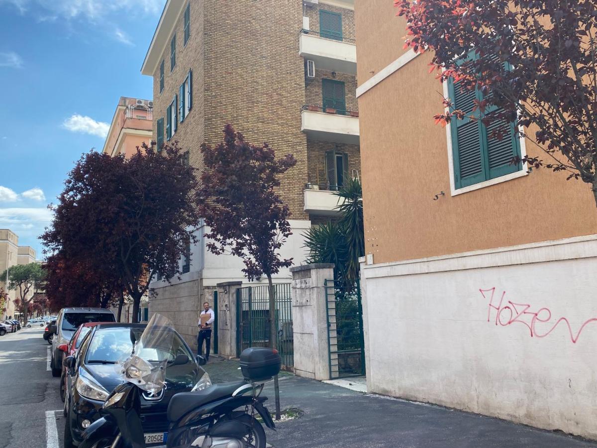 Hemingway Apartment At Vatican Roma Esterno foto